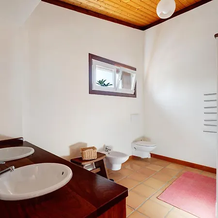 La Calabacera Casa Amarilla Villa